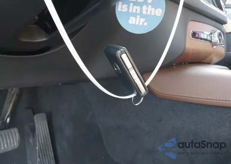 2024 Volvo Xc90 Recharge Plug-In Hybrid T8 Plus Bright Theme 7-Seater из США, поврежденный, VIN YV4H60CE2R1172589